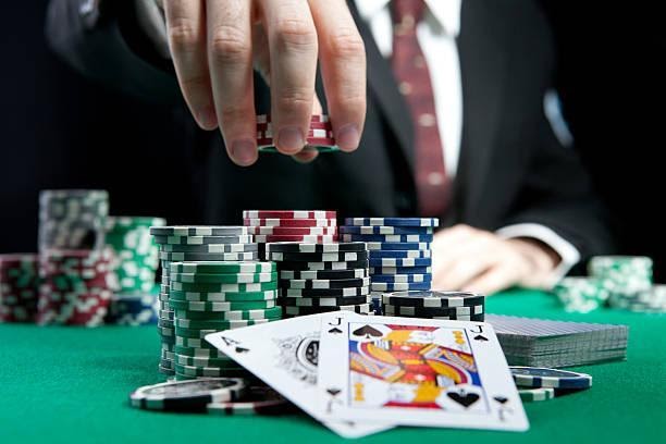 GIỚI THIỆU VÀ CHƠI BÀI BLACKJACK