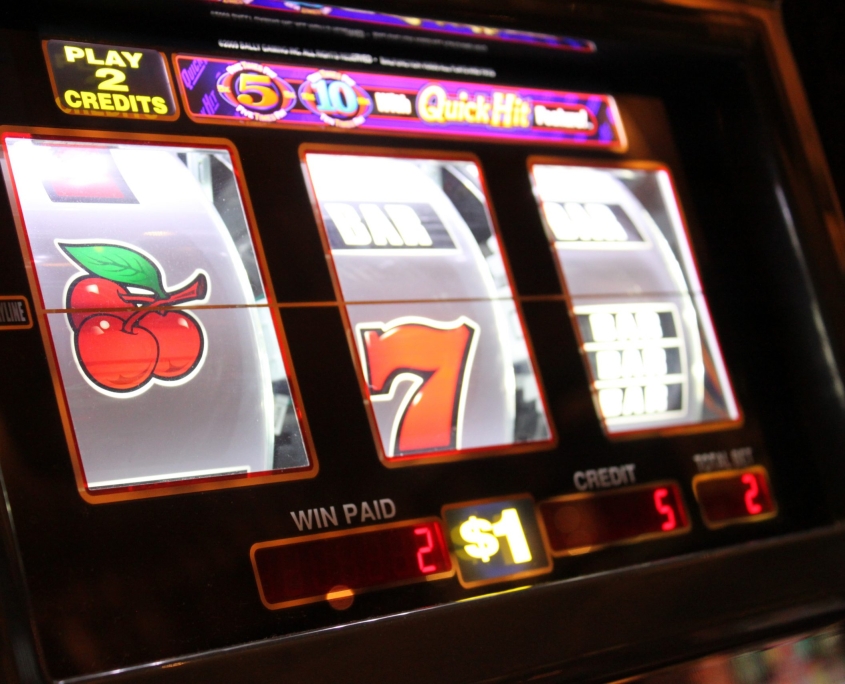 NHỮNG ĐIỀU BẠN CẦN BIẾT VỀ SLOTS TRỰC TUYẾN NHỮNG ĐIỀU BẠN CẦN BIẾT VỀ SLOTS TRỰC TUYẾN
